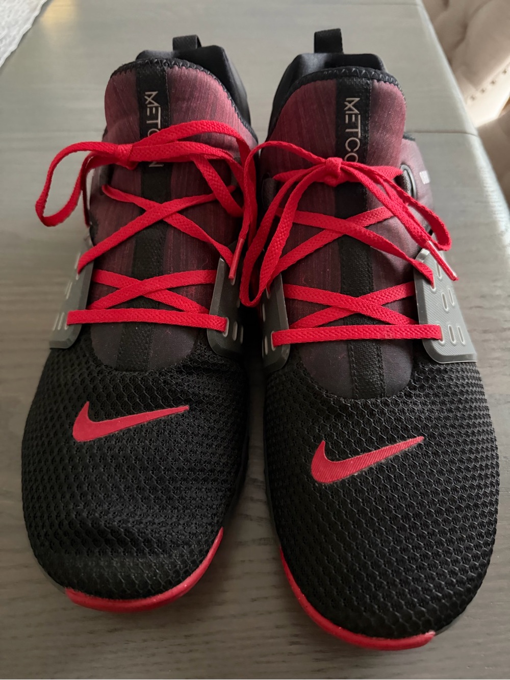 Nike Men’s Black and Red Training Sneakers, OHIO STATE, size 11